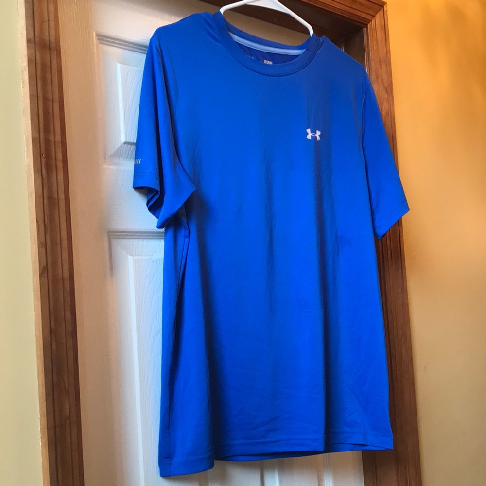 Under Armour Men’s Small Dry-Fit Blue Athletic Shirt